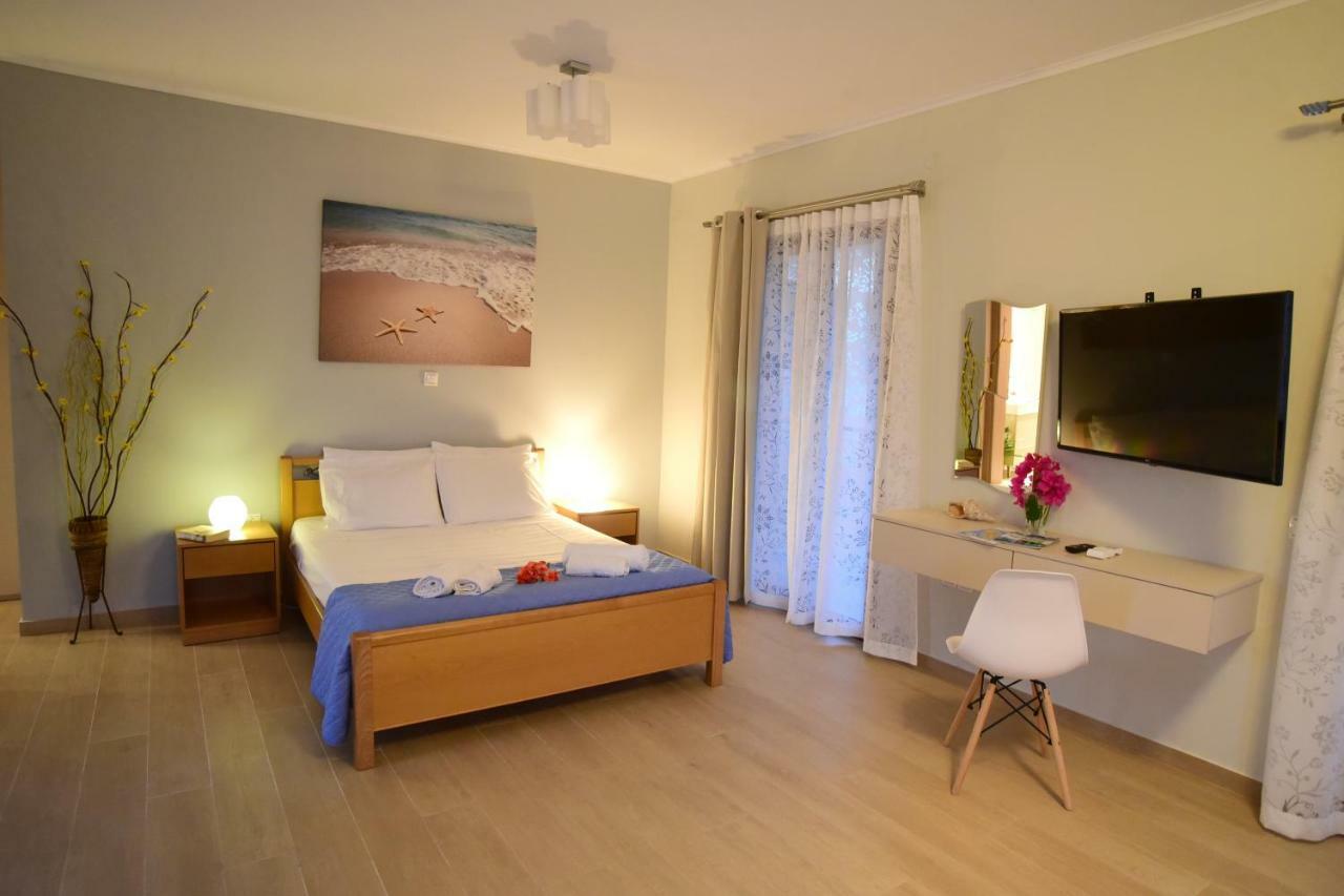 Nikoletta 4 Apartment Vlachopoulatika ภายนอก รูปภาพ